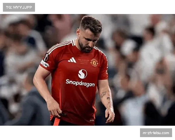 卡里克中后场人员重组 曼联在防线伤病潮下的战术适应性